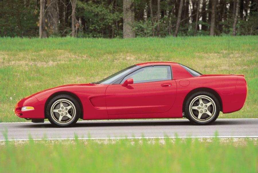 Chevrolet Corvette H 2000 года  (фото 3 из 10)